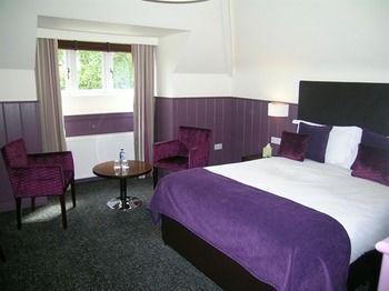 Chalfield Manor Boutique Hotel Bournemouth Exterior photo